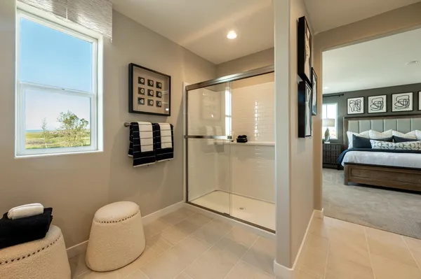 $425,500 | 586 Ophelia Avenue, Madera, CA 93636