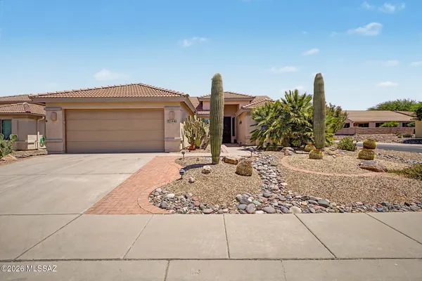 $325,000 | 1440 North Goldeneye Way, Green Valley, AZ 85614