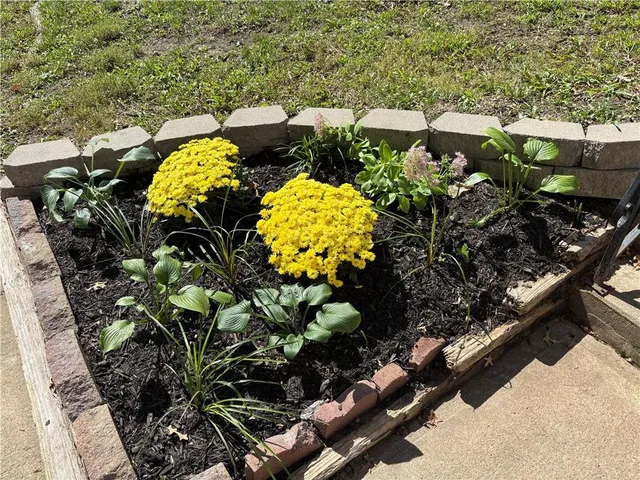 $216,000 | 7500 East 119 Terrace, Grandview, MO 64030