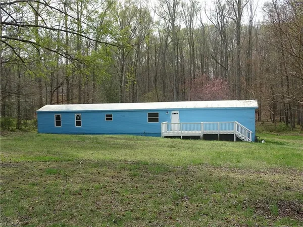 $179,900 | 453 Riverview Lane, Lexington, NC 27292