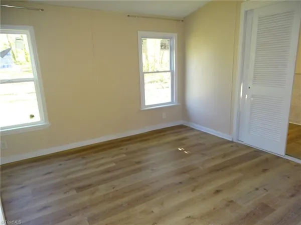 $179,900 | 453 Riverview Lane, Lexington, NC 27292