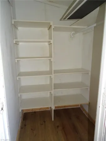 $179,900 | 453 Riverview Lane, Lexington, NC 27292