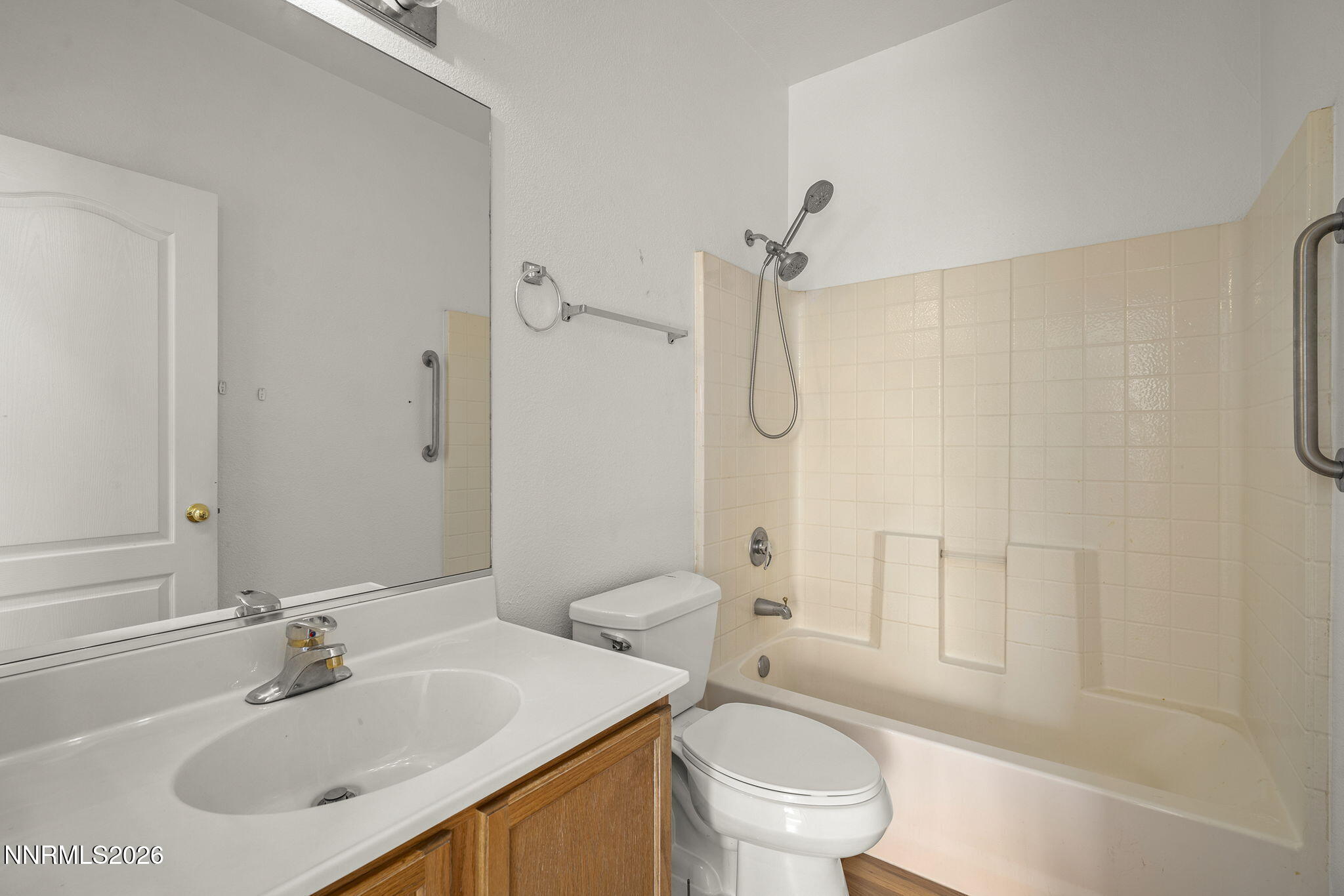 9690 Thornridge Court Reno, NV 89506 - Photo 14 of 20 14-web-or-mls-_DSC1336