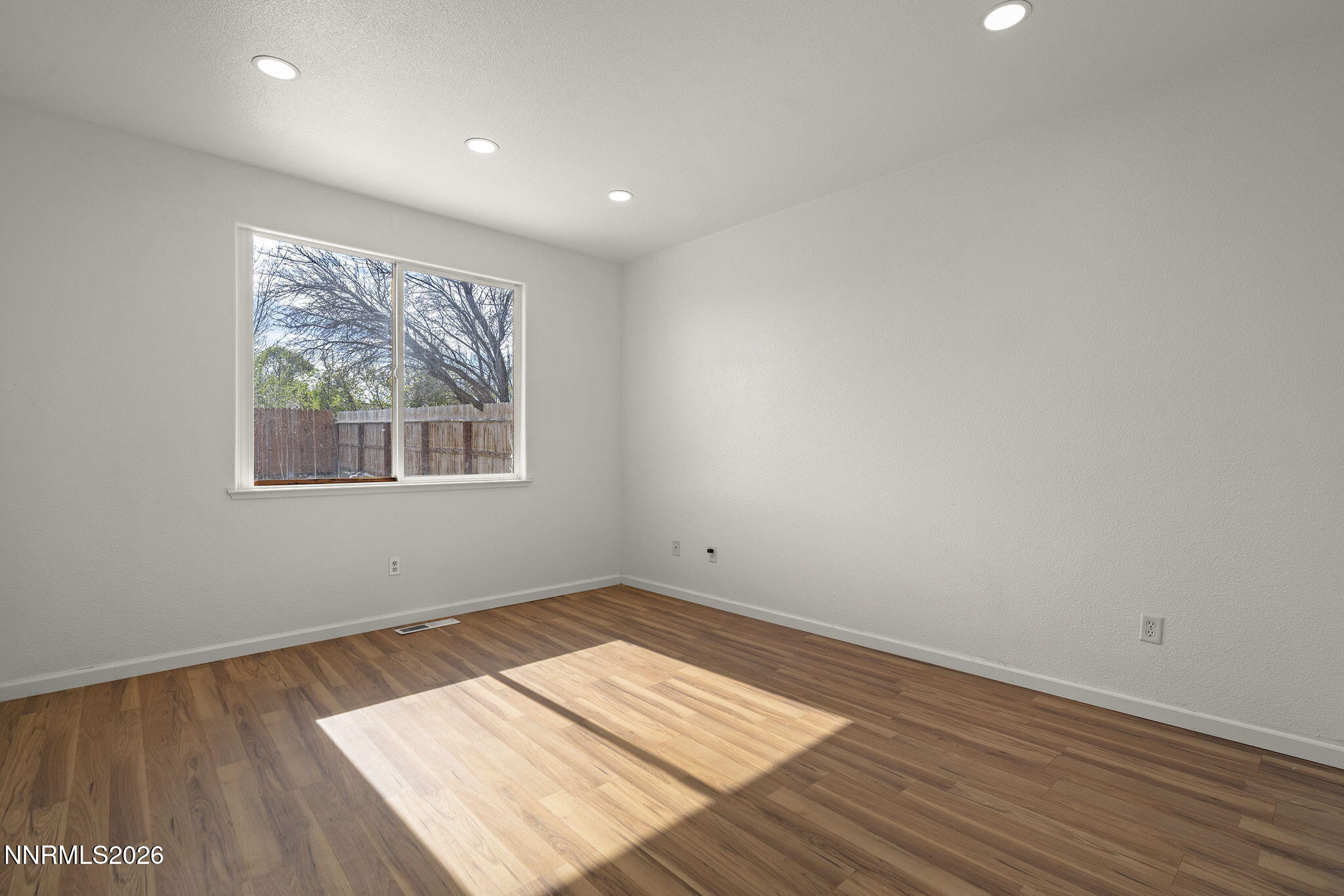 9690 Thornridge Court Reno, NV 89506 - Photo 10 of 20 10-web-or-mls-_DSC1340