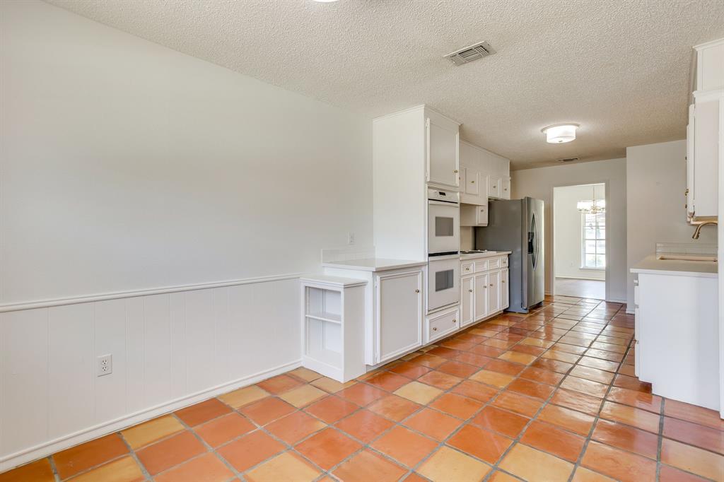 4813 Springwillow Road Fort Worth, TX 76109 - Photo 14 of 40 Gallery Image 14