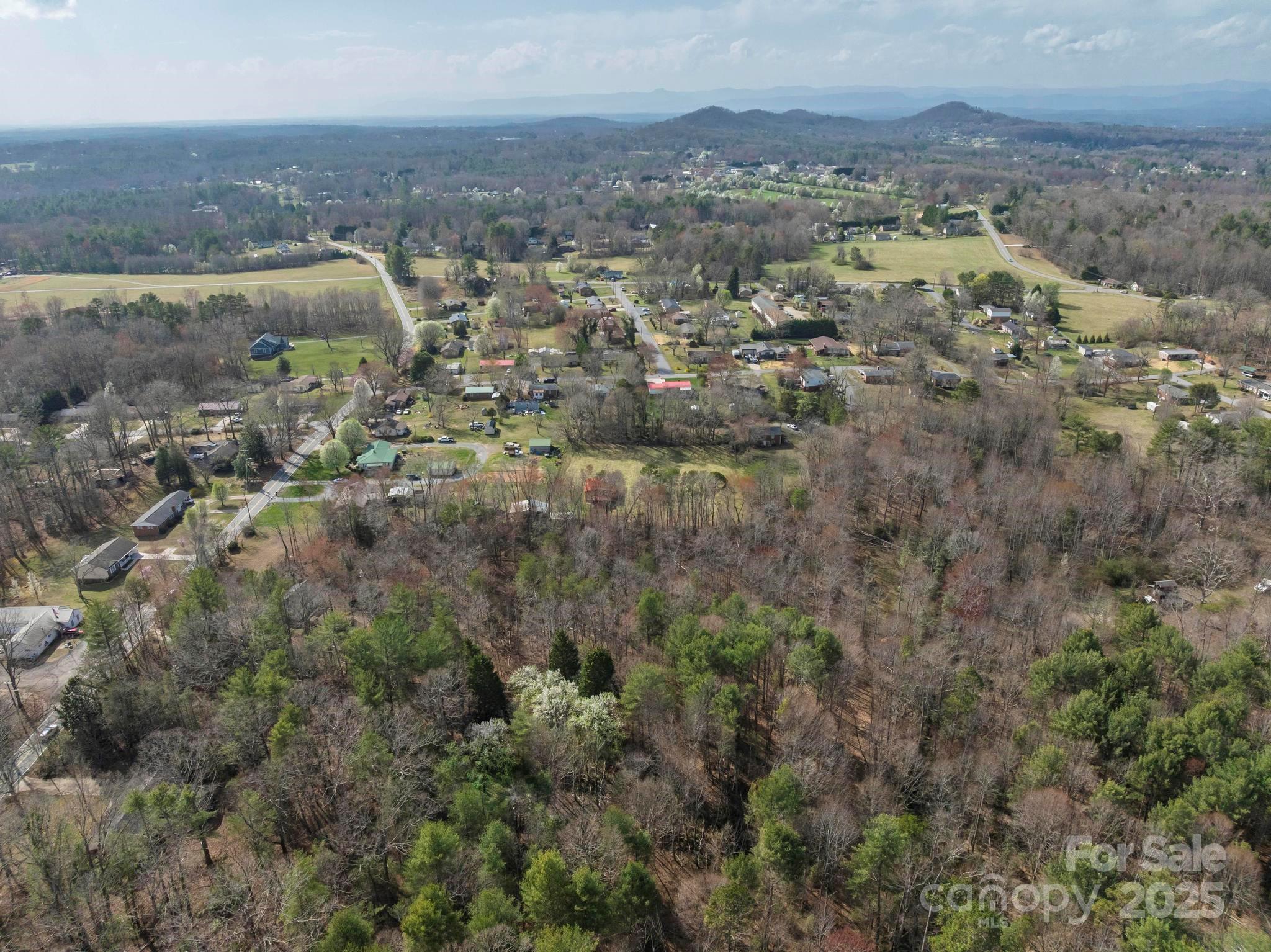 244 Legion Road Hudson, NC 28638 - Photo 12 of 39 Gallery Image 12