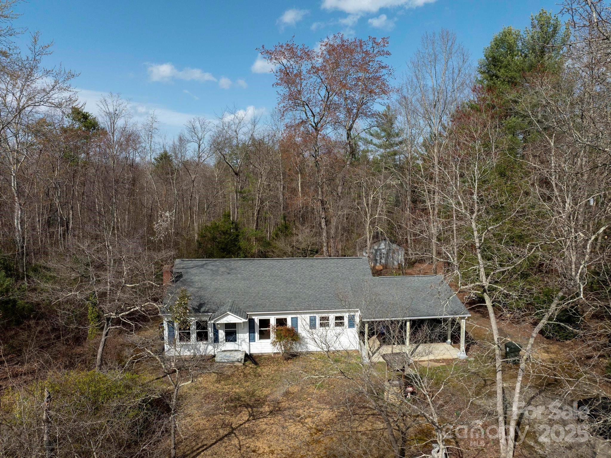 244 Legion Road Hudson, NC 28638 - Photo 5 of 39 Gallery Image 5