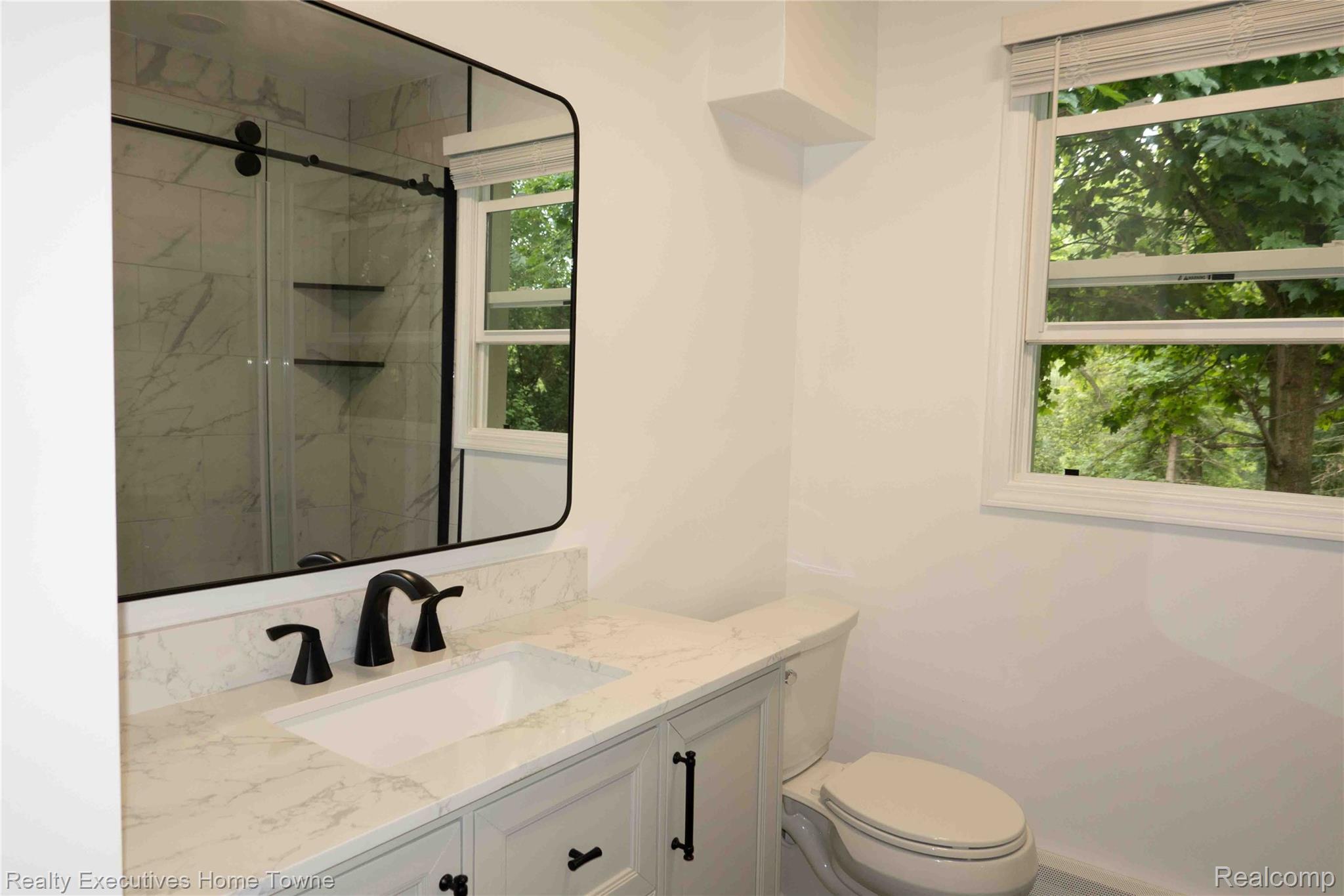 3855 North River Road Fort Gratiot, MI 48059 - Photo 20 of 44 DSC00070.jpg