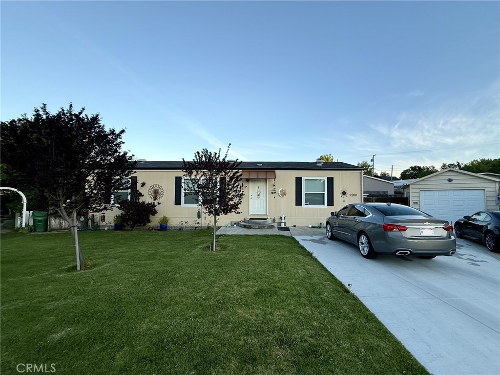 9200 Pinewood Court Atascadero, CA 93422 - Photo 1 of 26 a view of a house with a back yard