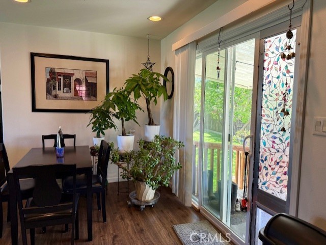 9200 Pinewood Court Atascadero, CA 93422 - Photo 16 of 26 a view of a workspace with furniture and a potted plant