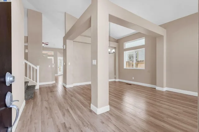 $725,000 | 2450 Palm Court, Brentwood, CA 94513