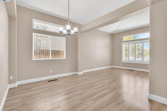 $725,000 | 2450 Palm Court, Brentwood, CA 94513