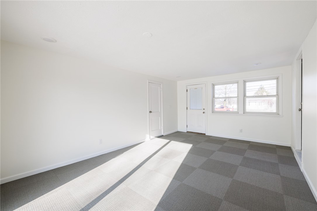 295 Straub Road Greece, NY 14626 - Photo 20 of 35