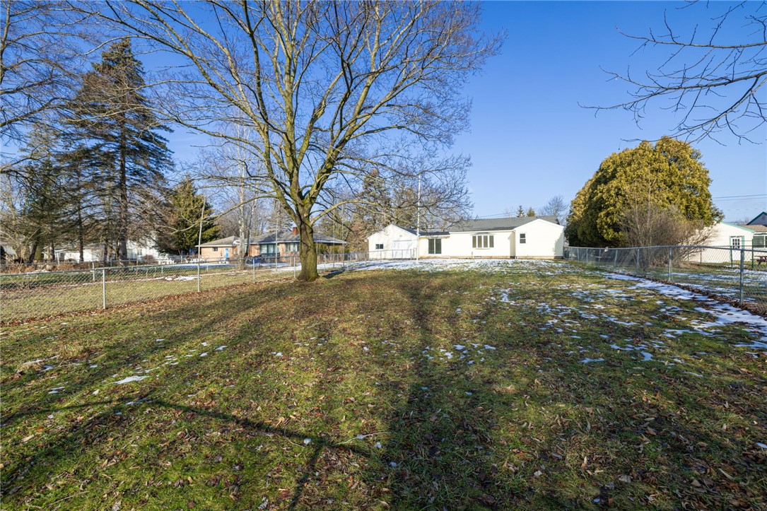 295 Straub Road Greece, NY 14626 - Photo 4 of 35