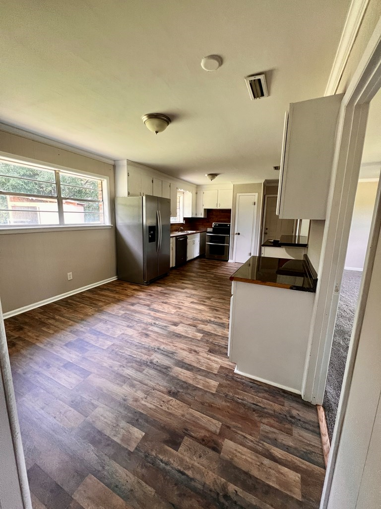 2107 Mccallister Road Slocomb, AL 36375 - Photo 13 of 30
