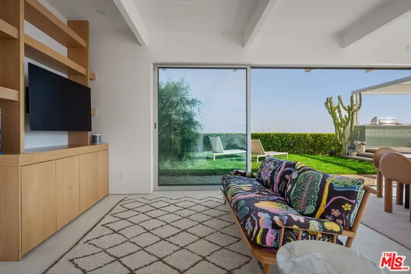 $30,000 | 1227 Tellem Drive, Pacific Palisades, CA 90272