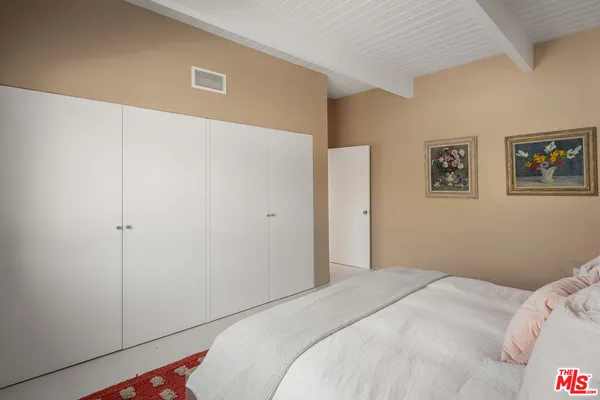 $30,000 | 1227 Tellem Drive, Pacific Palisades, CA 90272