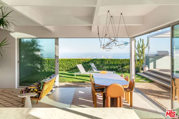 $30,000 | 1227 Tellem Drive, Pacific Palisades, CA 90272