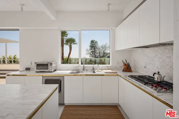 $30,000 | 1227 Tellem Drive, Pacific Palisades, CA 90272