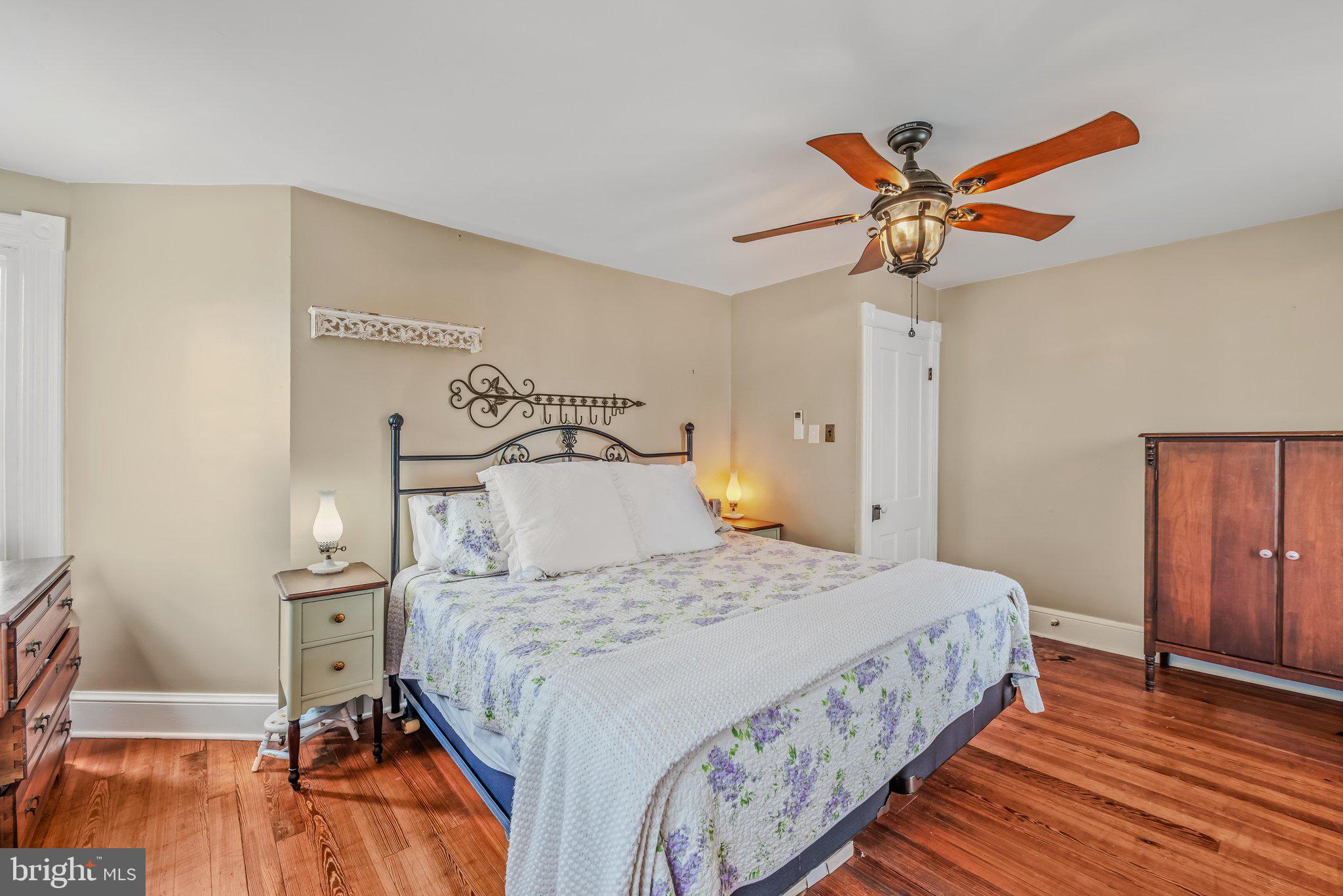 719 South Raleigh Street Martinsburg, WV 25401 - Photo 19 of 45 Primary Bedroom