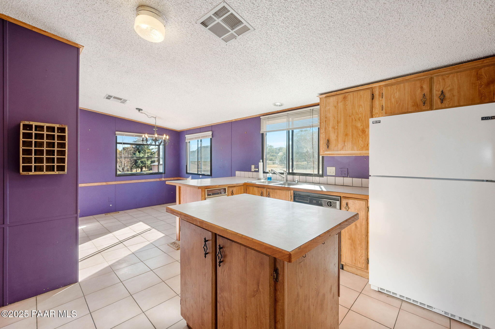 7300 North Spur Road Prescott, AZ 86305 - Photo 11 of 36 15-Kitchen (1)