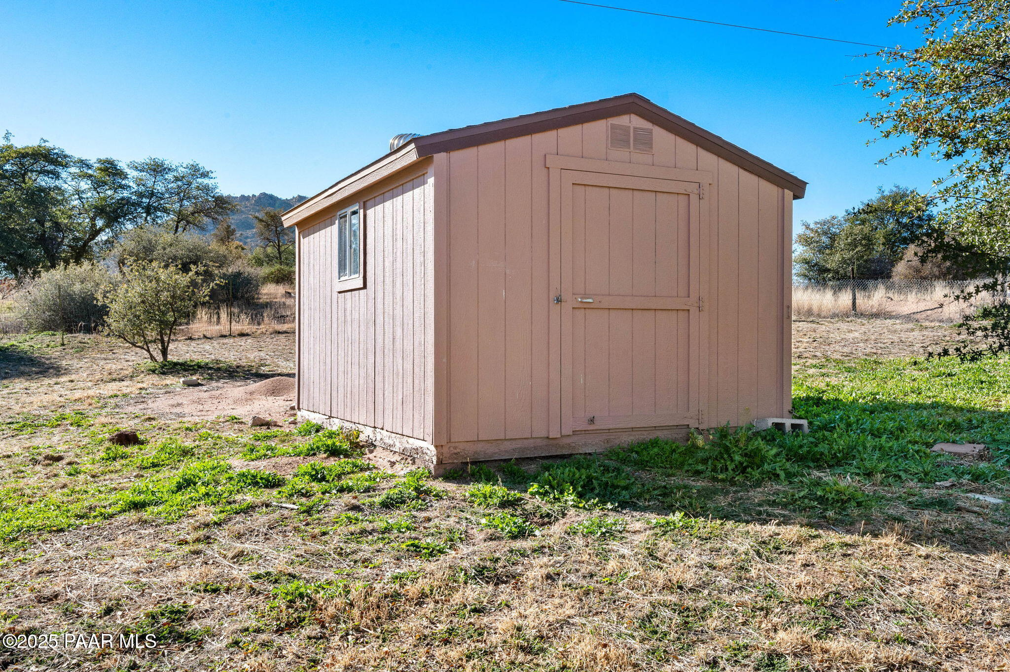 7300 North Spur Road Prescott, AZ 86305 - Photo 24 of 36 28-Shed