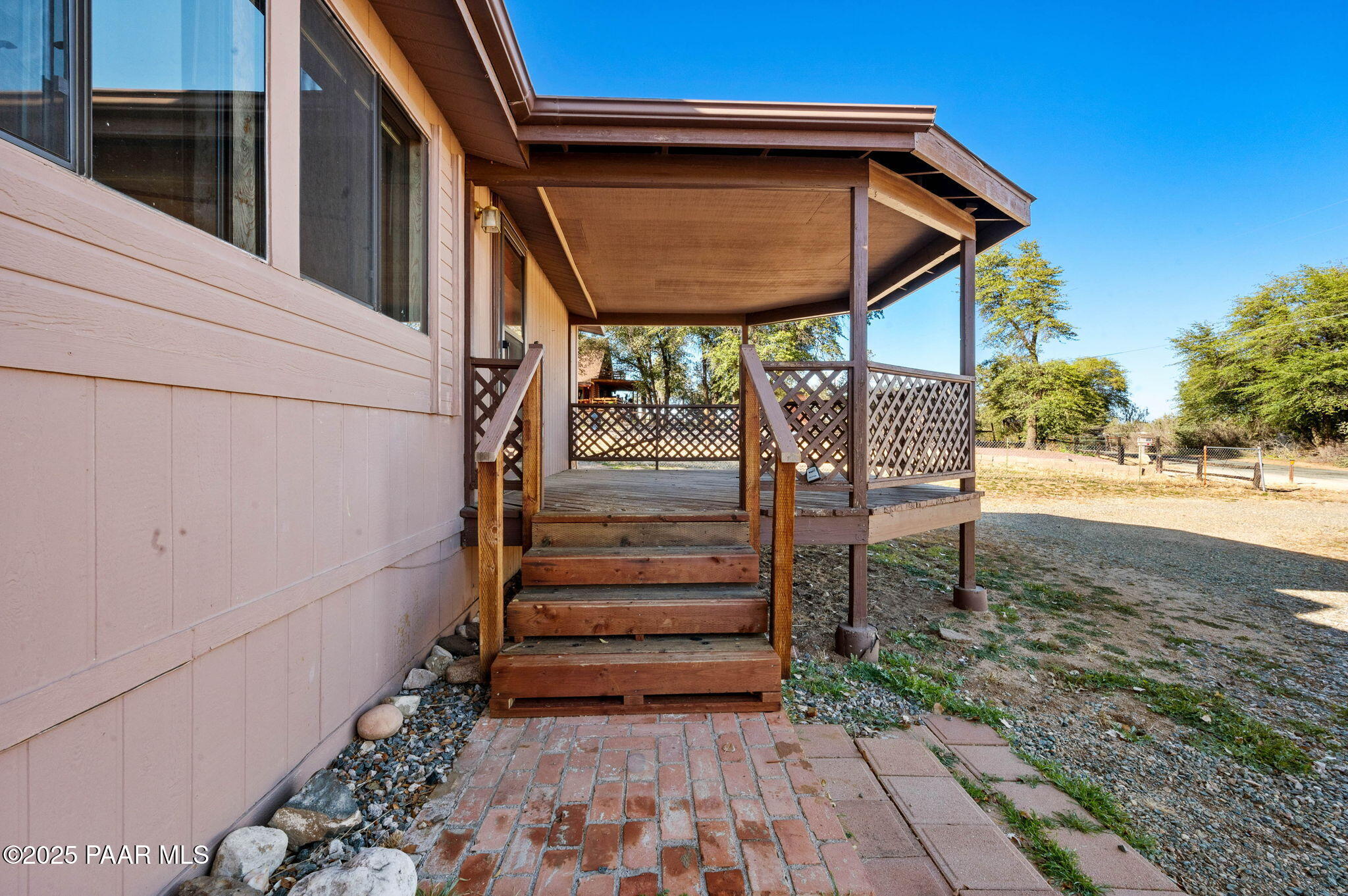 7300 North Spur Road Prescott, AZ 86305 - Photo 5 of 36 9-Front Entry