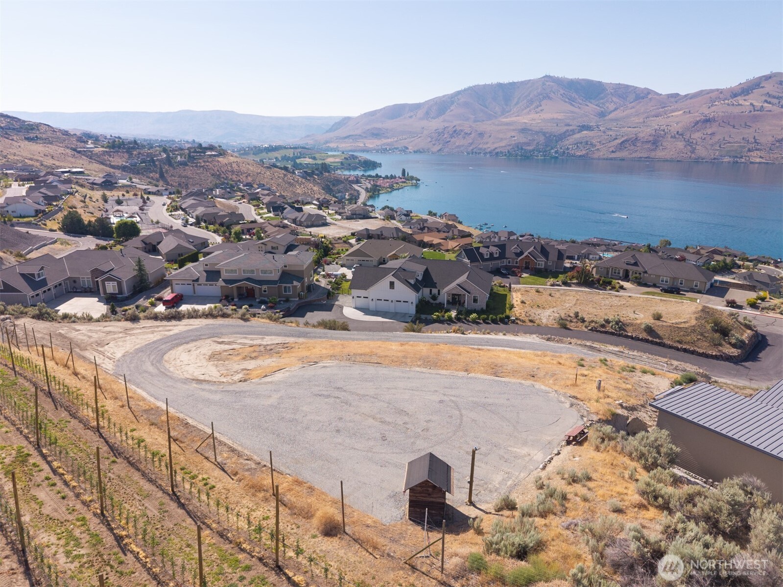101 Lake Ridge Drive Chelan, WA 98816 - Photo 18 of 23 a view of city and mountain