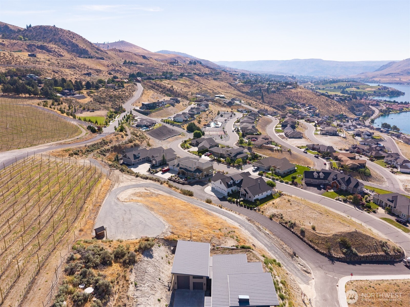 101 Lake Ridge Drive Chelan, WA 98816 - Photo 22 of 23 an aerial view of residential houses and outdoor space