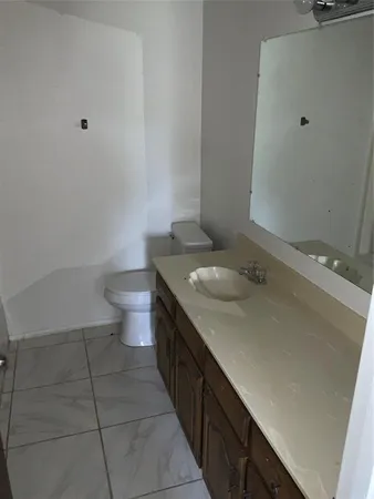 $1,500 | 147 Hillcrest Street, Jacksboro, TX 76458