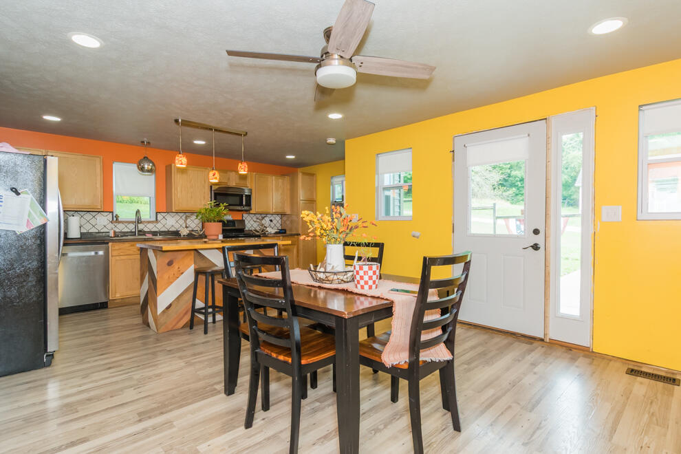529 Clinton Street Marshall, MI 49068 - Photo 13 of 32 RN5_4233
