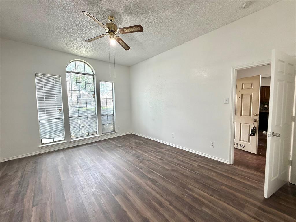 13339 Fall Manor Drive Dallas, TX 75243 - Photo 14 of 16