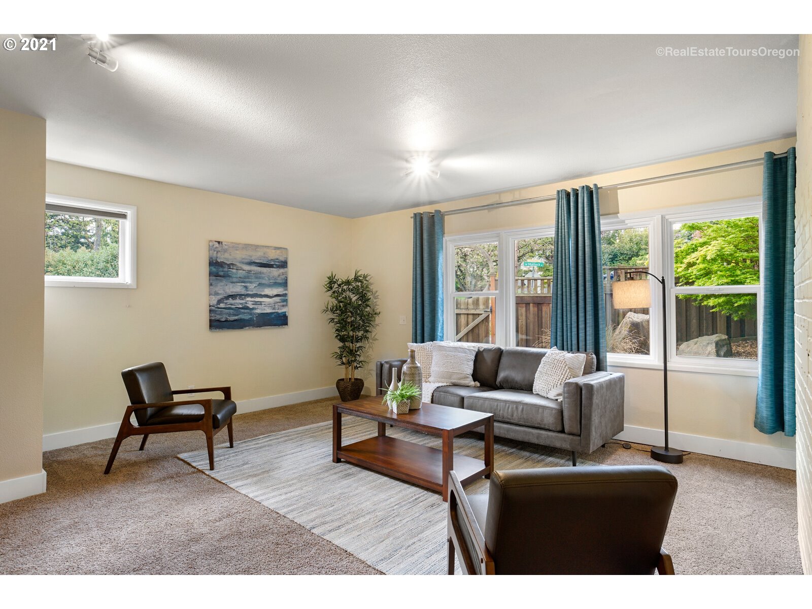 5245 Southwest Shattuck Road Portland, OR 97221 - Photo 13 of 32 Gallery Image 13