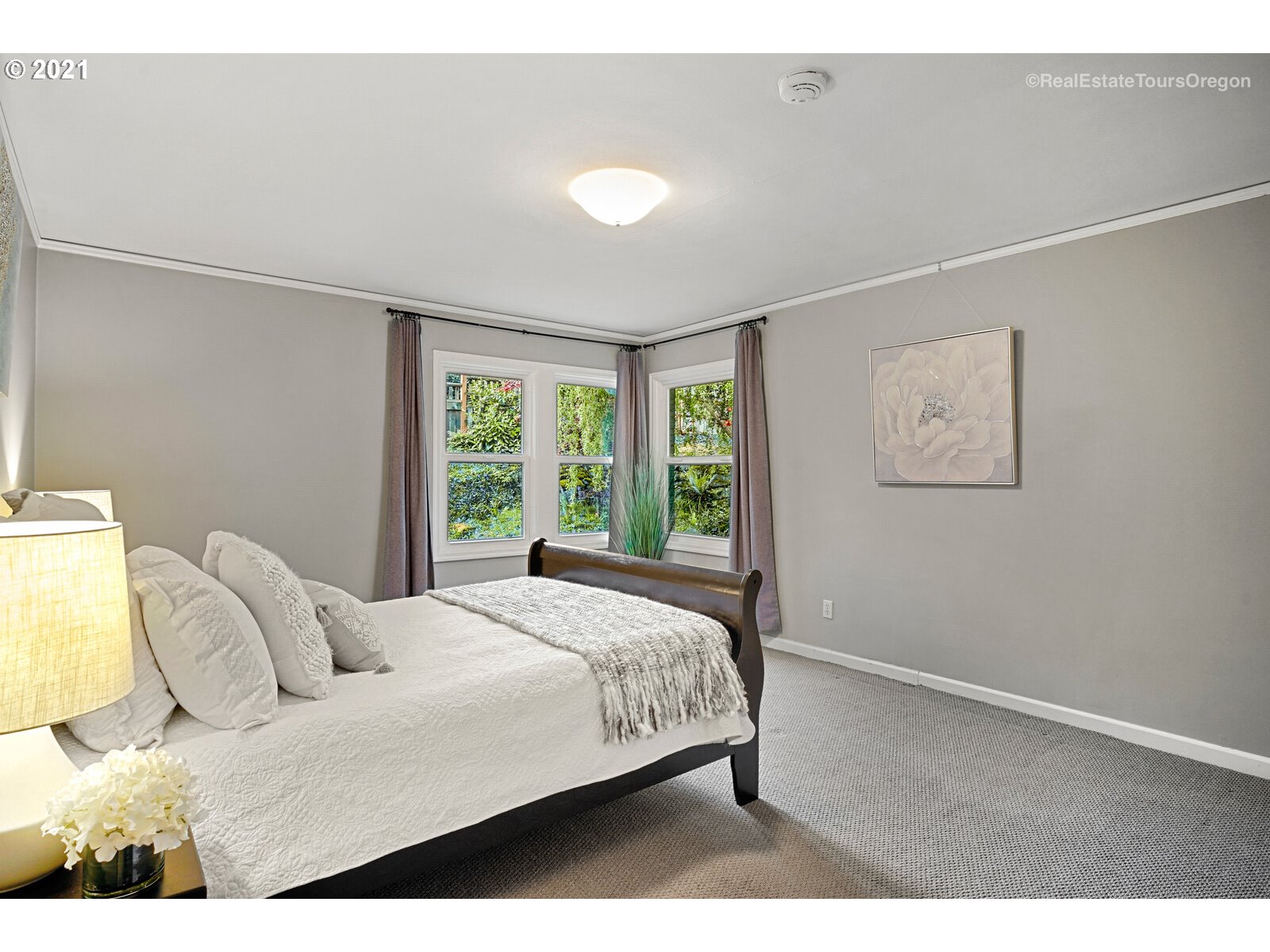5245 Southwest Shattuck Road Portland, OR 97221 - Photo 15 of 32 Gallery Image 15