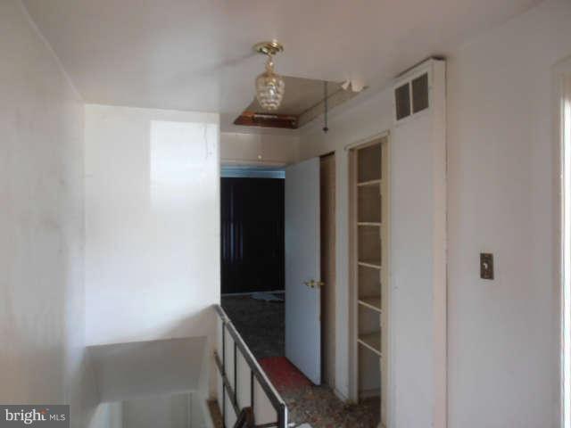 2022 Larkhall Road Dundalk, MD 21222 - Photo 6 of 10
