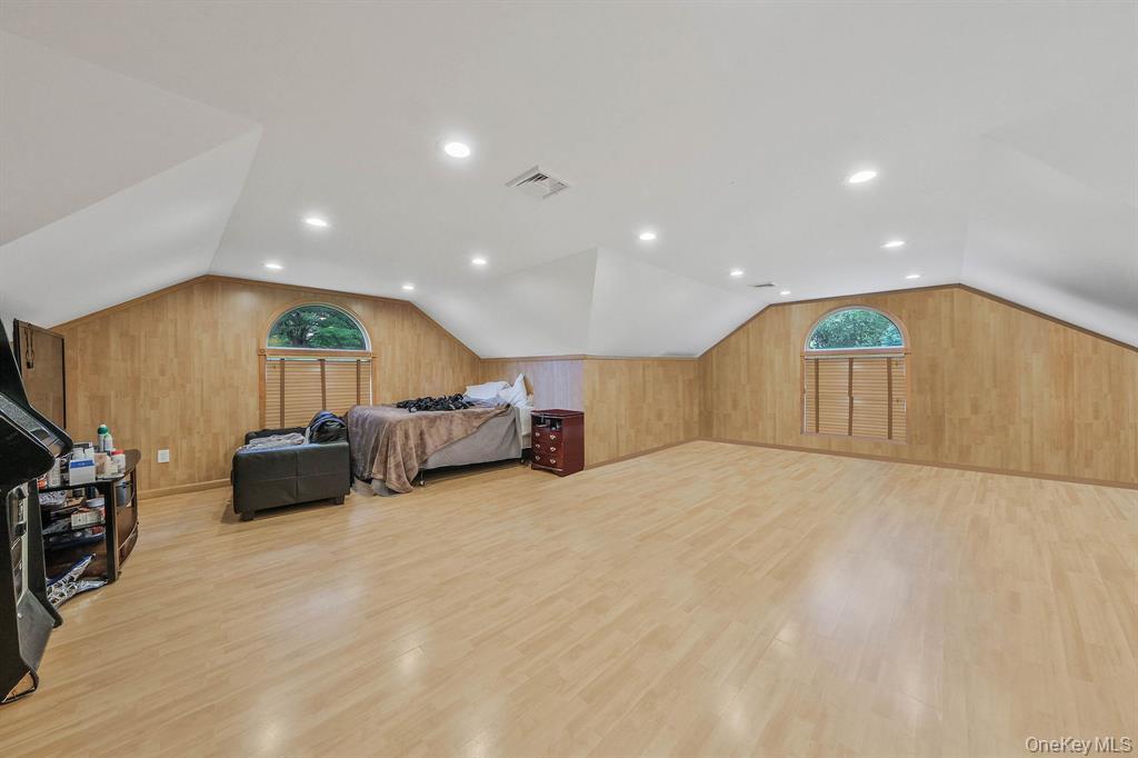 9 Chicken Valley Road Glen Head, NY 11545 - Photo 23 of 29