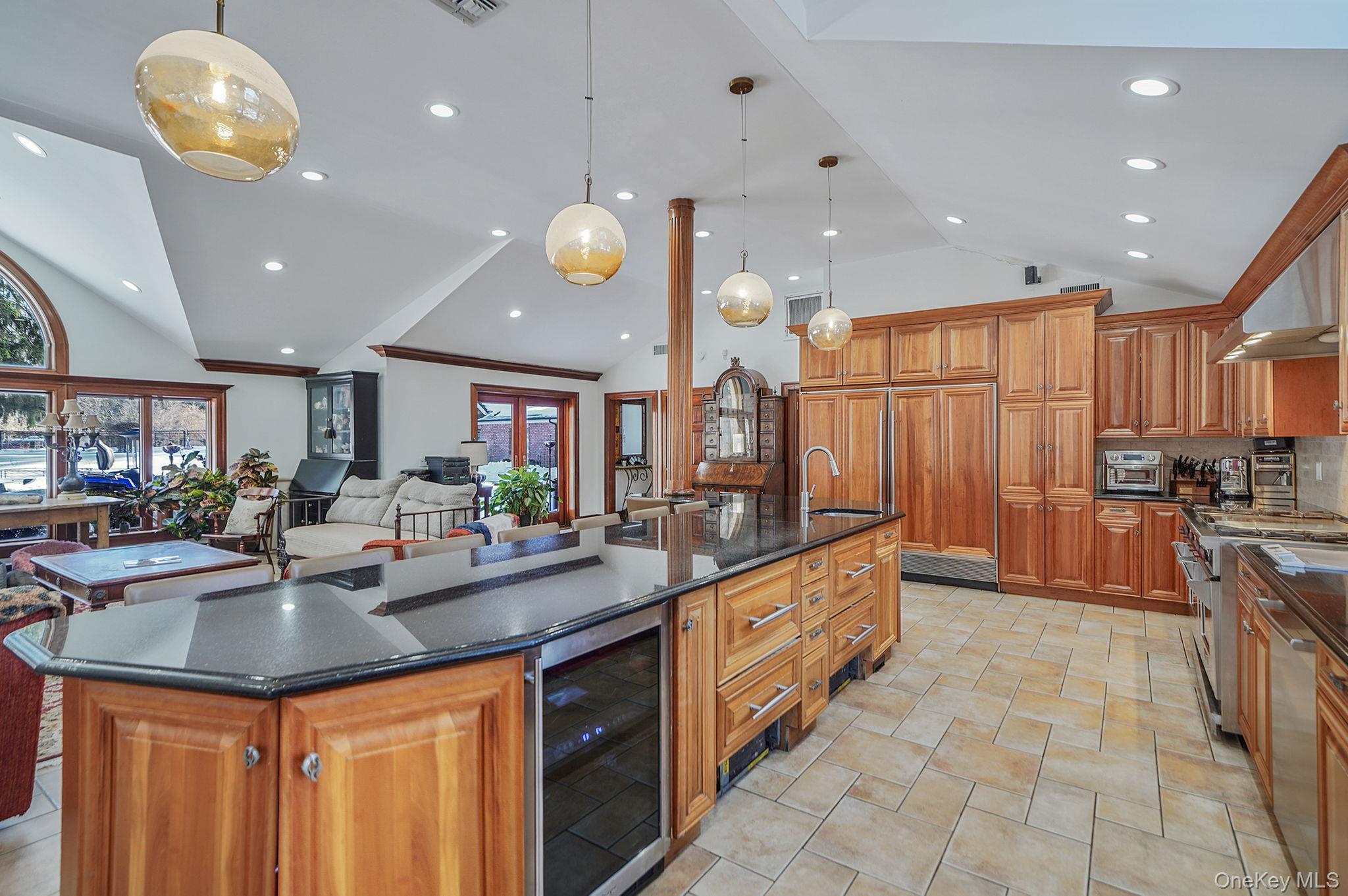 9 Chicken Valley Road Glen Head, NY 11545 - Photo 9 of 29