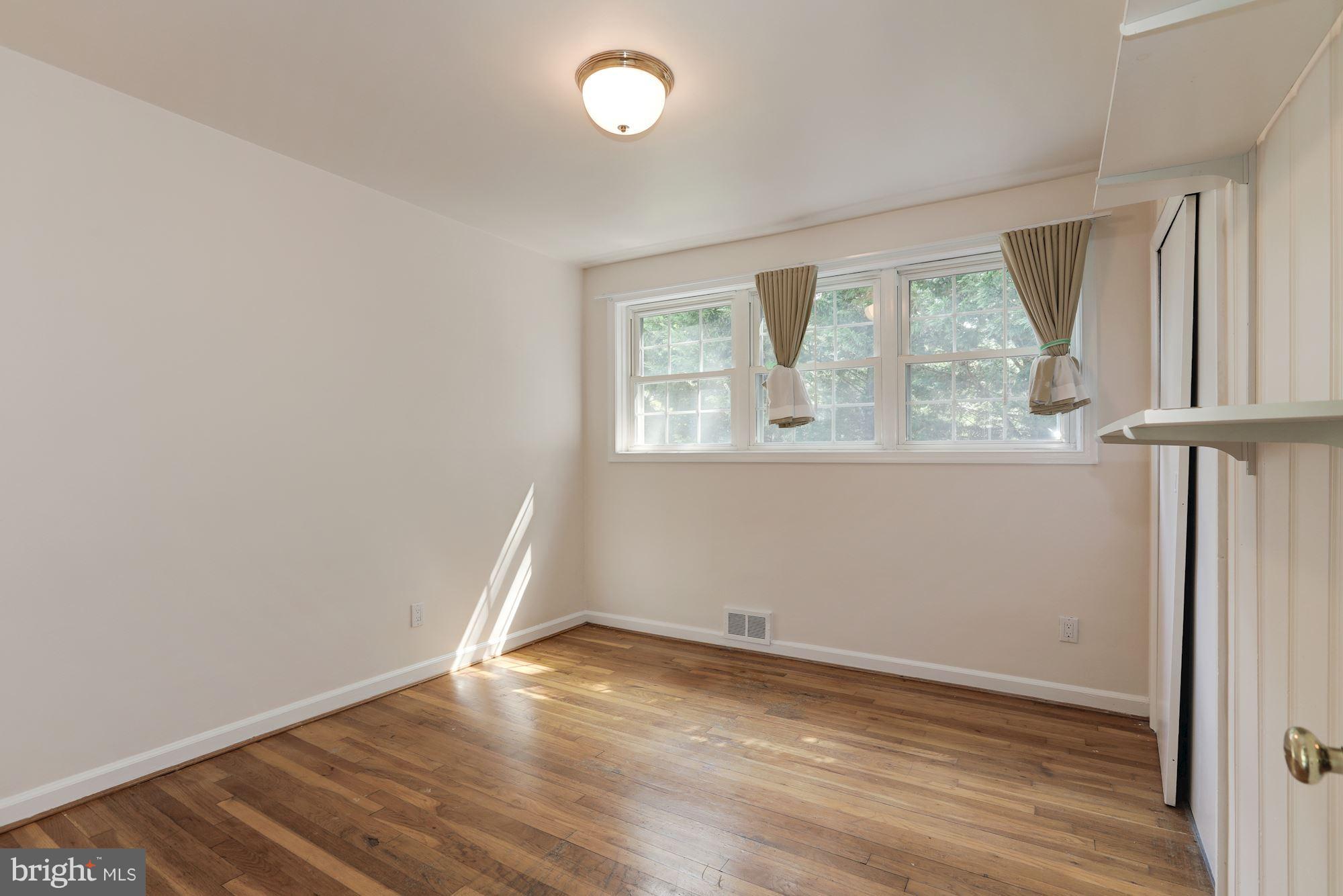 2606 Finch Street Silver Spring, MD 20902 - Photo 9 of 14 Bedroom