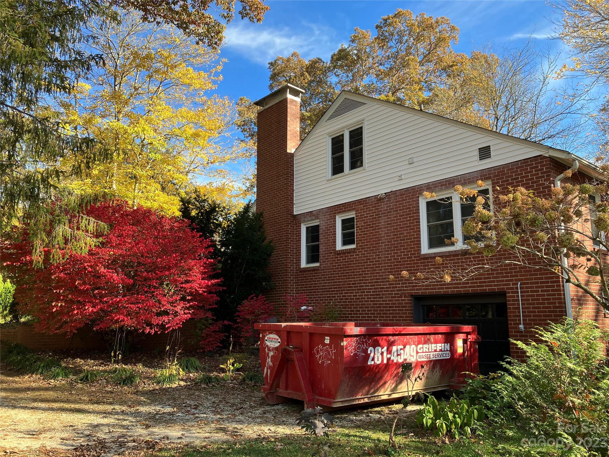 504 Maple Street Brevard, NC 28712 - Photo 4 of 32 Gallery Image 4
