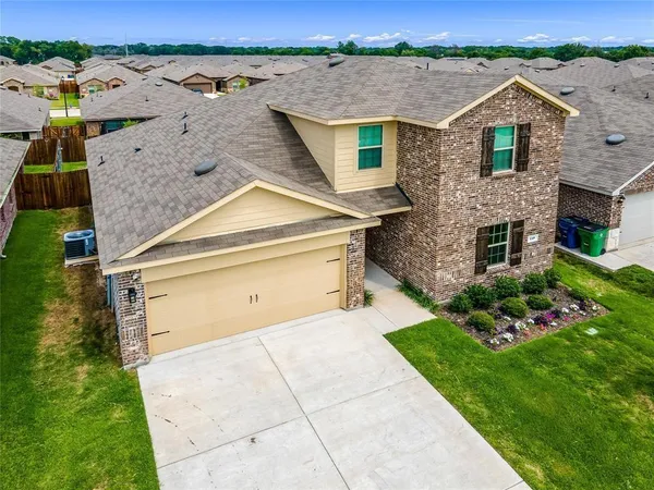 $295,000 | 110 Real Quiet Lane, Caddo Mills, TX 75135
