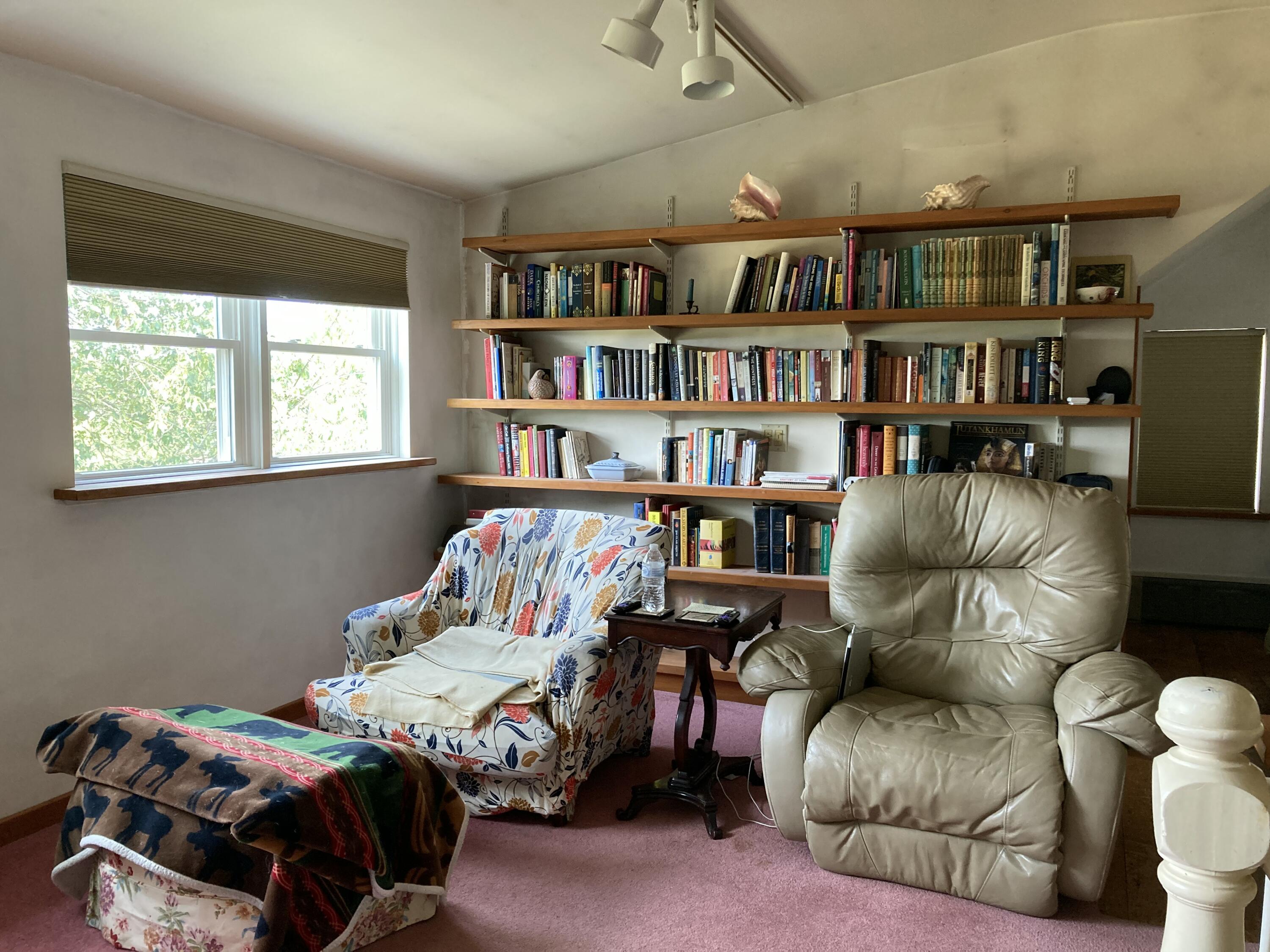 462 Kansas Road Milbridge, ME 04658 - Photo 16 of 63 Sitting area, primary bedroom.