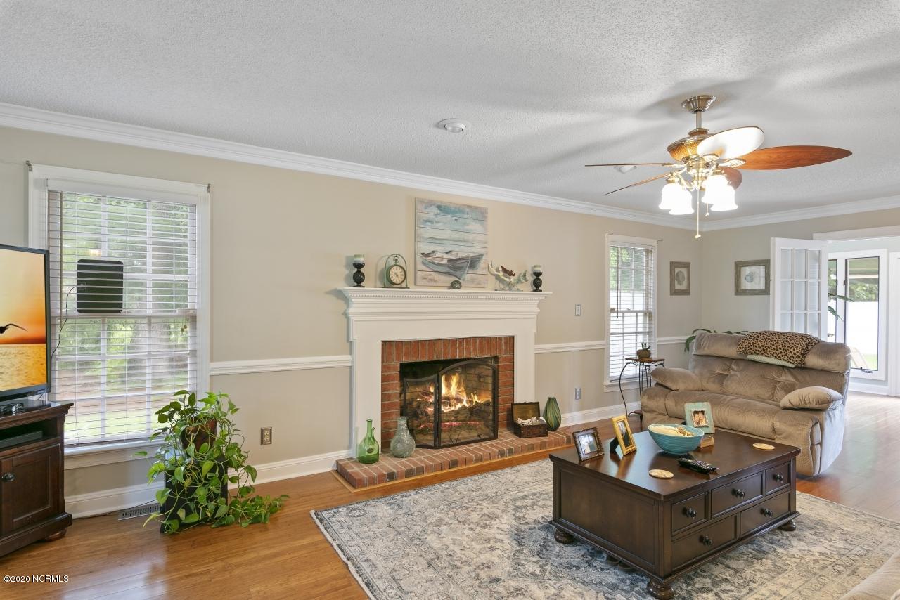 4546 Lamm Road Wilson, NC 27893 - Photo 6 of 41 Great Room