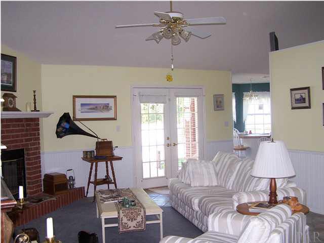 5776 Pebble Ridge Drive Milton, FL 32583 - Photo 6 of 14 Another View of Family Room