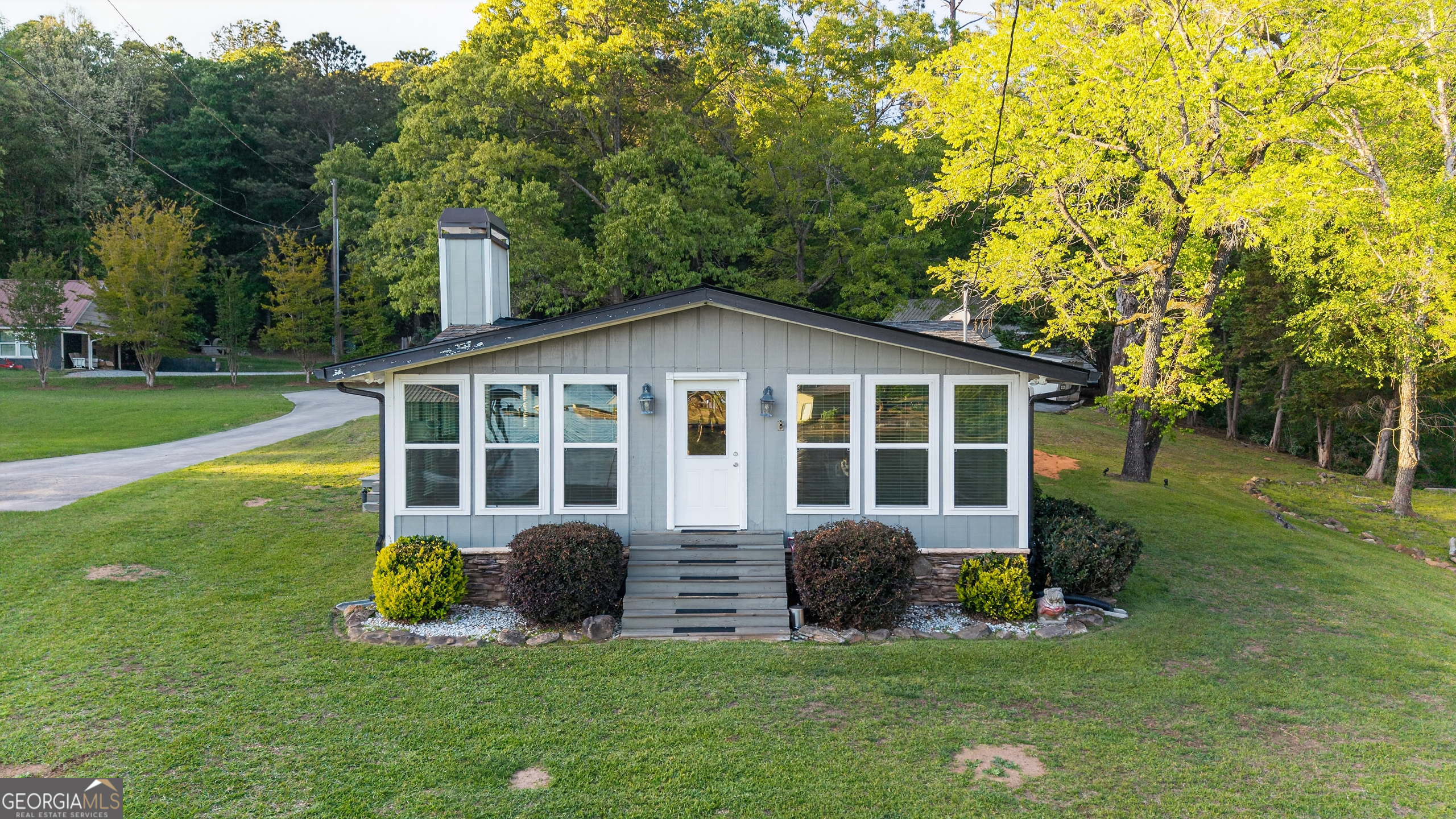 115 Mallard Trace Jackson, GA 30233 - Photo 8 of 42