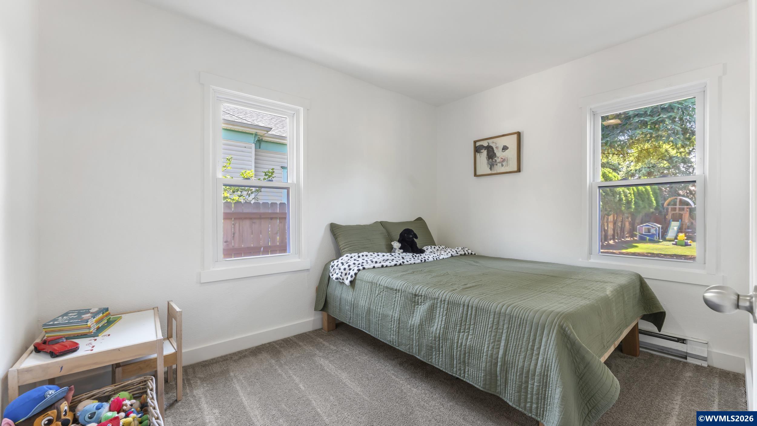 452 South College Street Monmouth, OR 97361 - Photo 13 of 50