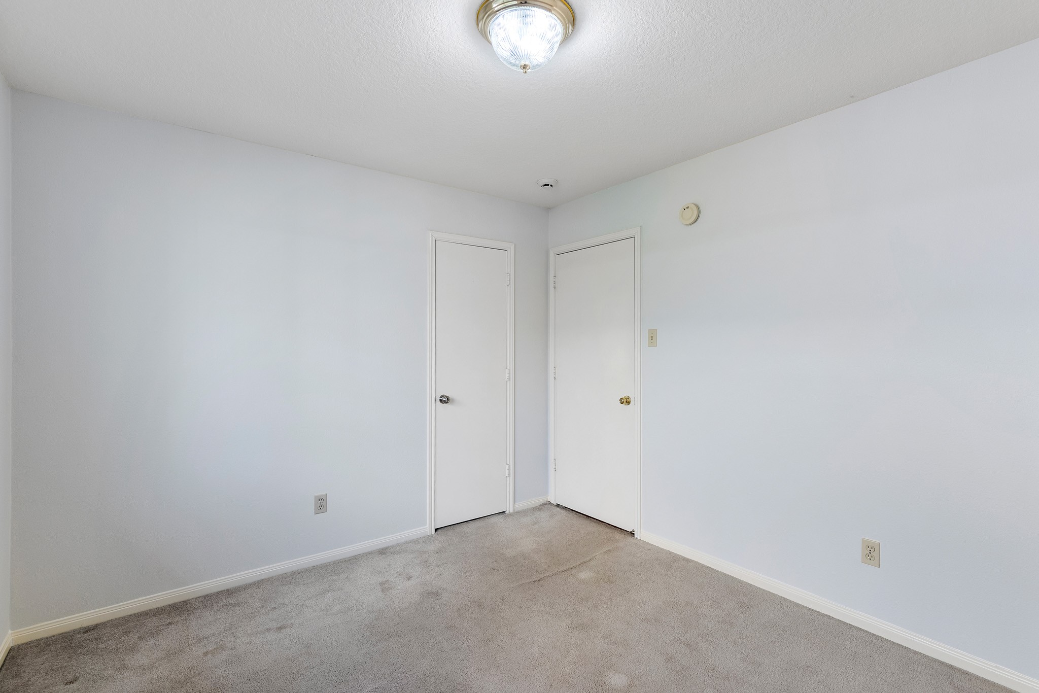 8018 Holiday Lane Houston, TX 77075 - Photo 26 of 42 a view of an empty room
