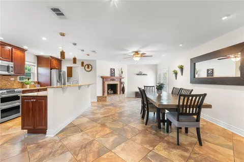 $549,000 | 2530 Springhill Drive, Dallas, TX 75228