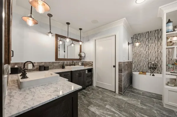 $1,295,000 | 1041 North Munson Road, Royse City, TX 75189