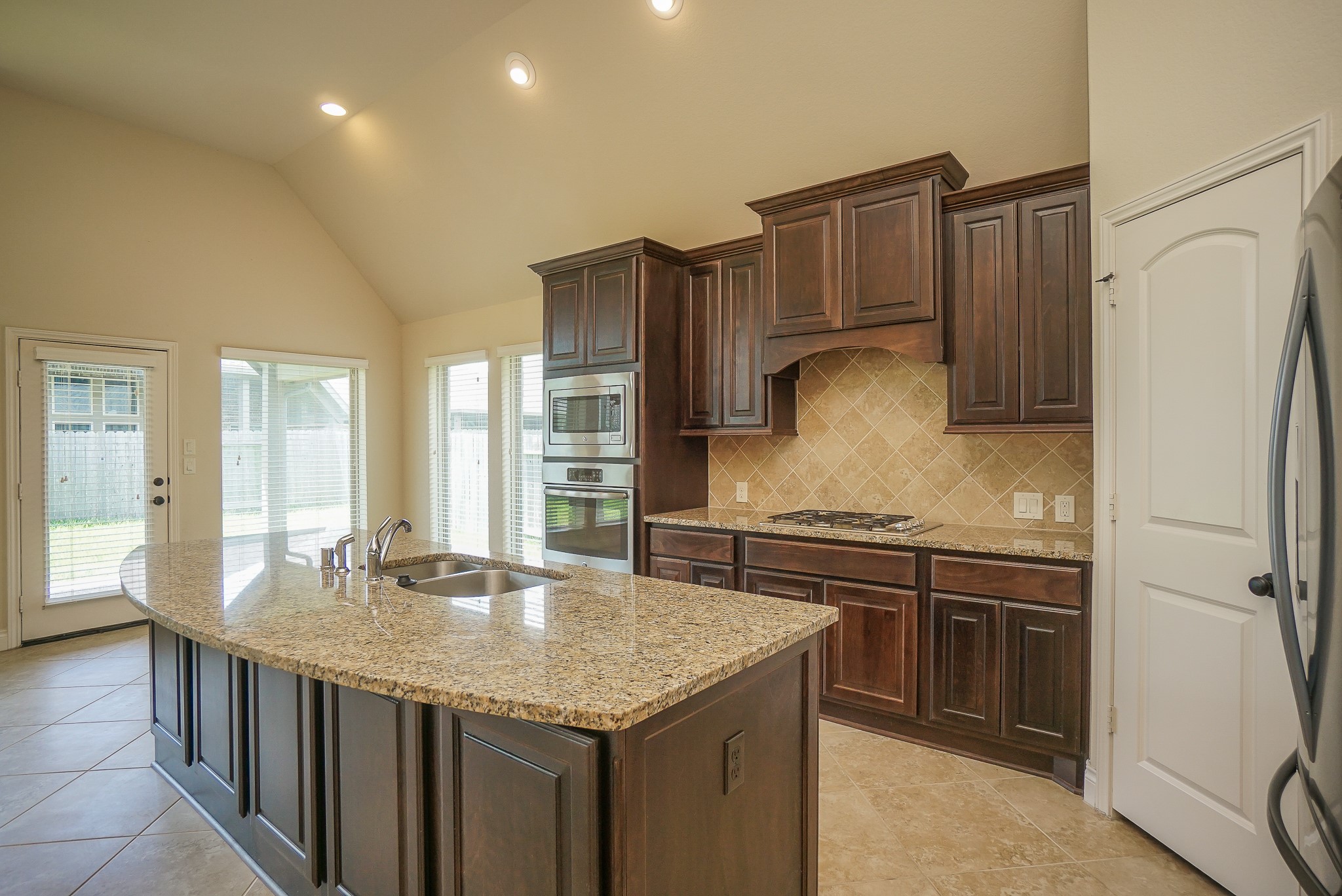 1215 Watercrest Park Lane Rosenberg, TX 77471 - Photo 6 of 23