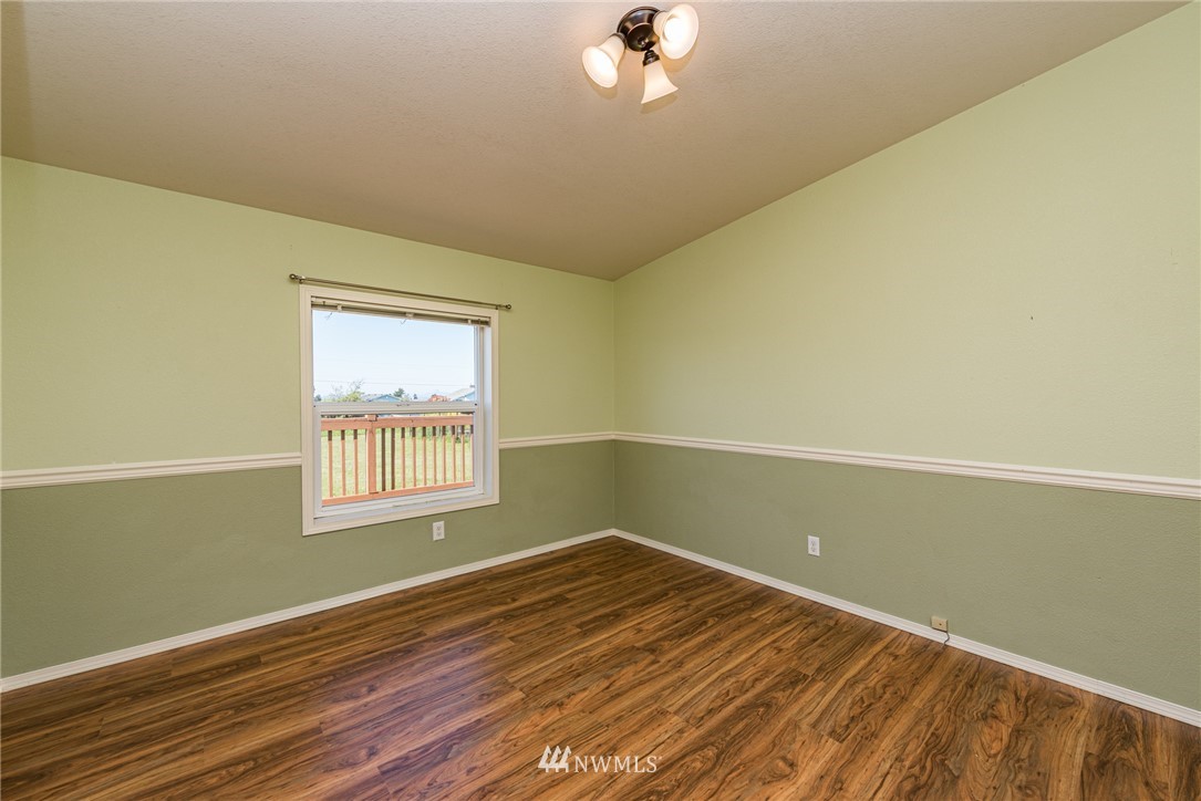 21 Libby Street Sequim, WA 98382 - Photo 14 of 31
